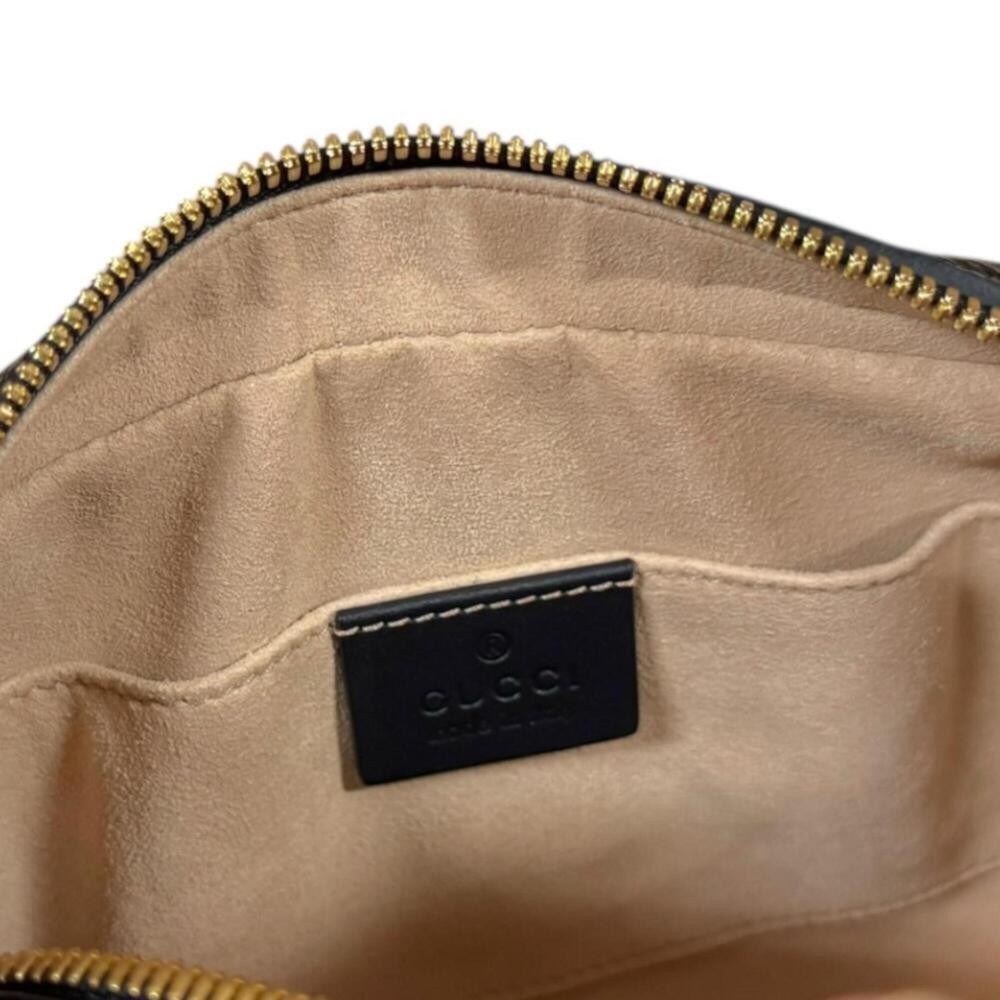 GUCCI Black Fanny Pack - Picture 7 of 12